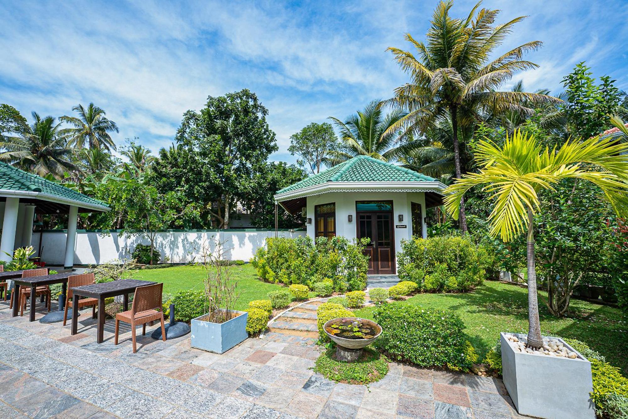Helis Place Unawatuna Exteriér fotografie