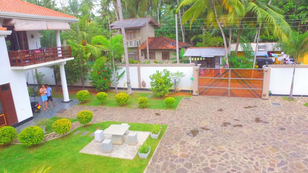 Helis Place Unawatuna Exteriér fotografie